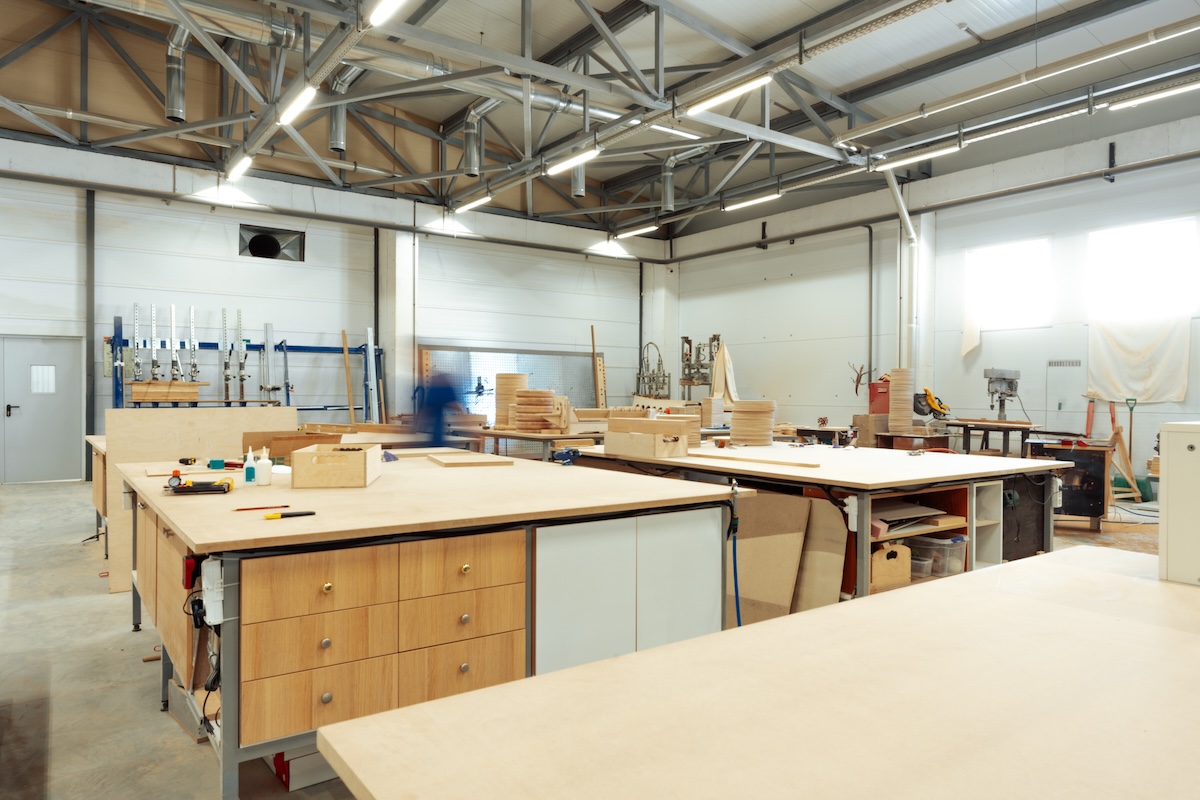 Steuerberatung für Handwerksbetriebe durch die Steuerkanzlei Kettwig von Susanne Schmidt Moderne Tischlerei als Beispiel für einen Handwerksbetrieb und die Steuerberatung im Handwerk durch die Steuerkanzlei Kettwig